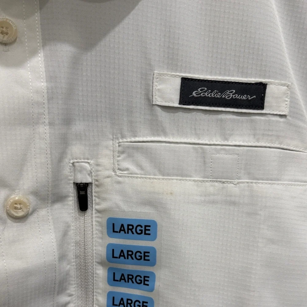 Eddie Bauer Men's Tech Woven White Button Down Shirt - Picture 4 of 6